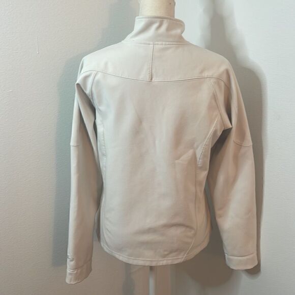Avia zip up jacket.  Size small.  Lightweight and sporty. - Picture 3 of 6
